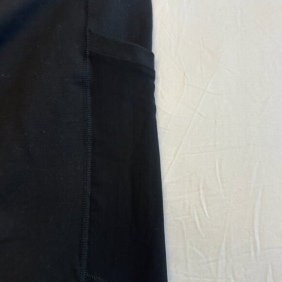 Fabletics Powerhold Legging with Mesh Leg - Picture 4 of 5